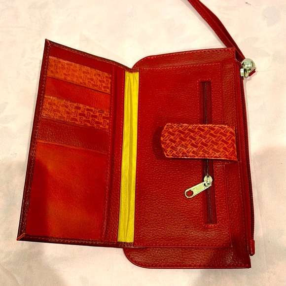 Wallet - Picture 2 of 4